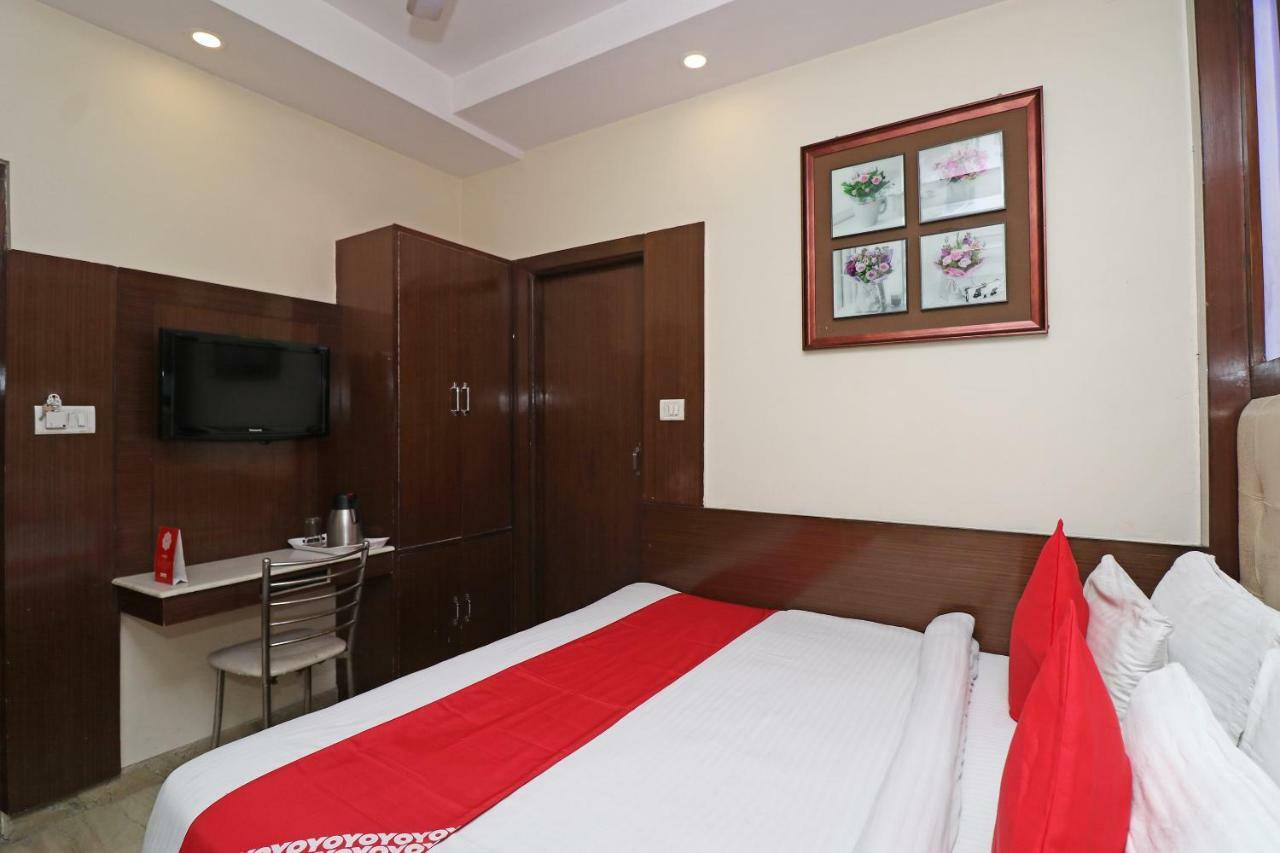 Oyo 30698 Hari Om Guest House Jādabpur Екстериор снимка