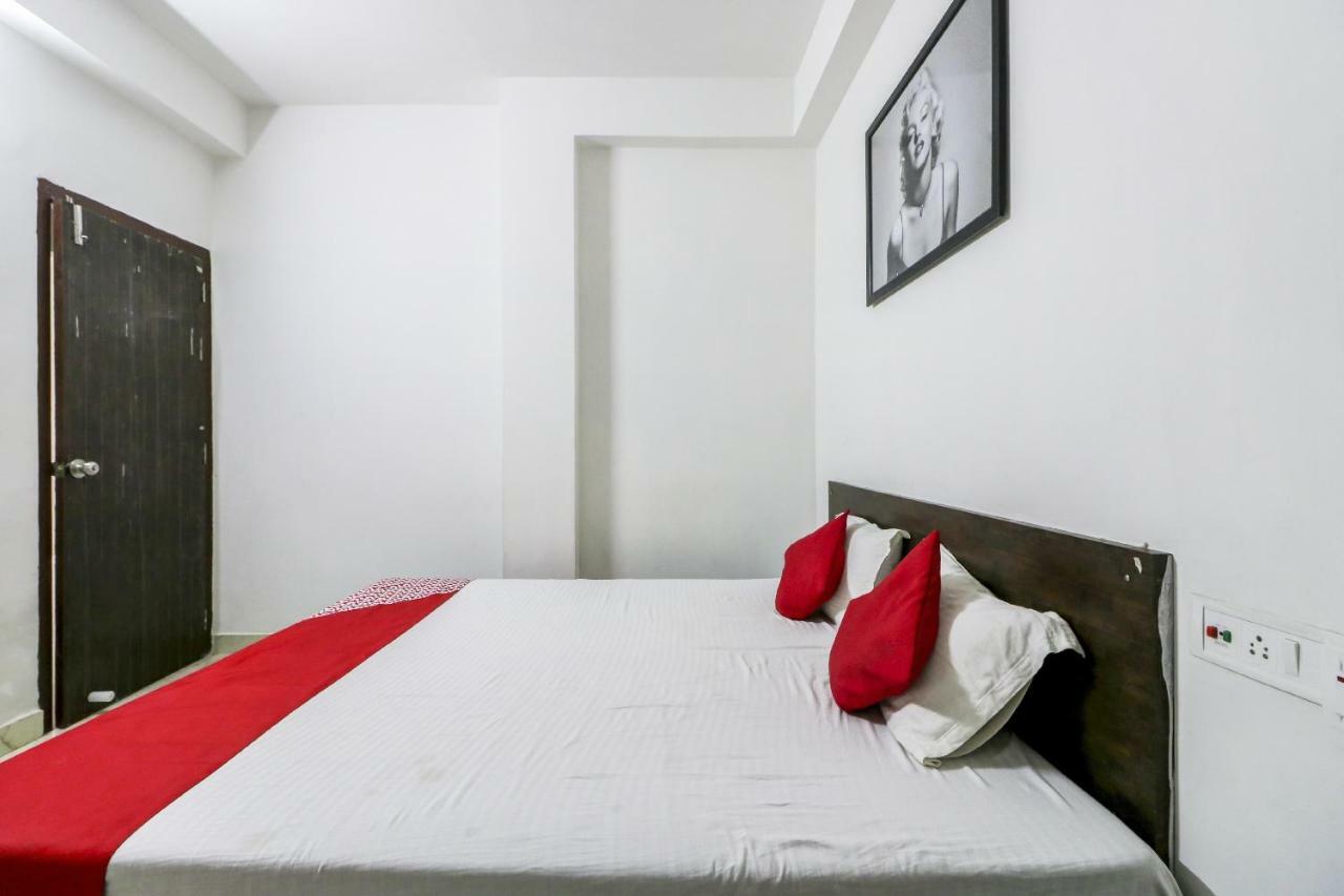 Oyo 30698 Hari Om Guest House Jādabpur Екстериор снимка