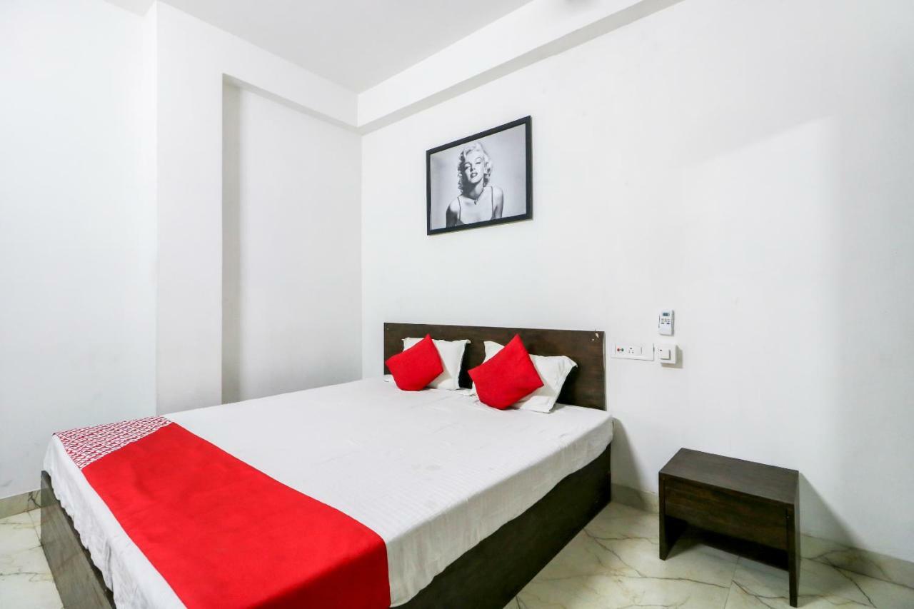 Oyo 30698 Hari Om Guest House Jādabpur Екстериор снимка